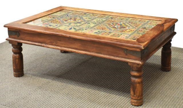 INDIA WOOD FRAME GLASS TOP TAPESTRY 3c0fb6