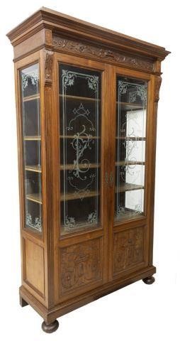 ITALIAN CARVED ETCHED GLASS WALNUT 3c10d7