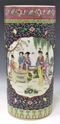 CHINESE FAMILLE ROSE PORCELAIN 3c1245