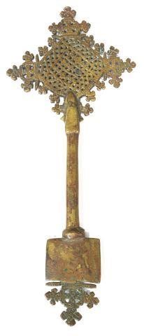 ANTIQUE ETHIOPIAN BRONZE PROCESSIONAL