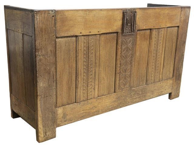 LARGE OAK BAR FASHIONED FROM ANTIQUE 3c17b8