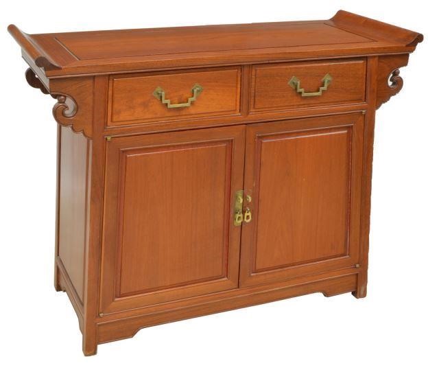 CHINESE PAGODA STYLE CONSOLE CABINETChinese 3c188c