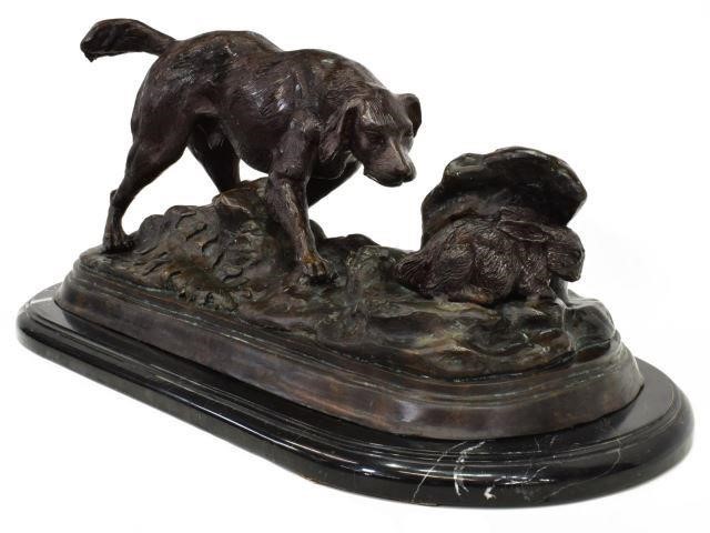 PATINATED BRONZE HUNTING DOG SCULPTURE 3c1979