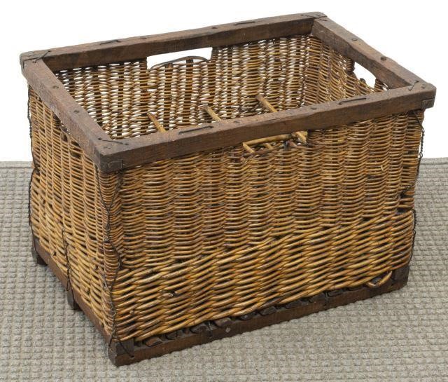 FRENCH WICKER 15 BOTTLE WINE CARRIER/BASKETFrench