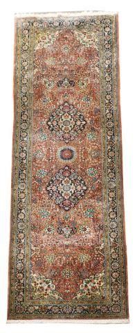 HAND TIED QUM DESIGN SILK RUNNER  3c1d6b