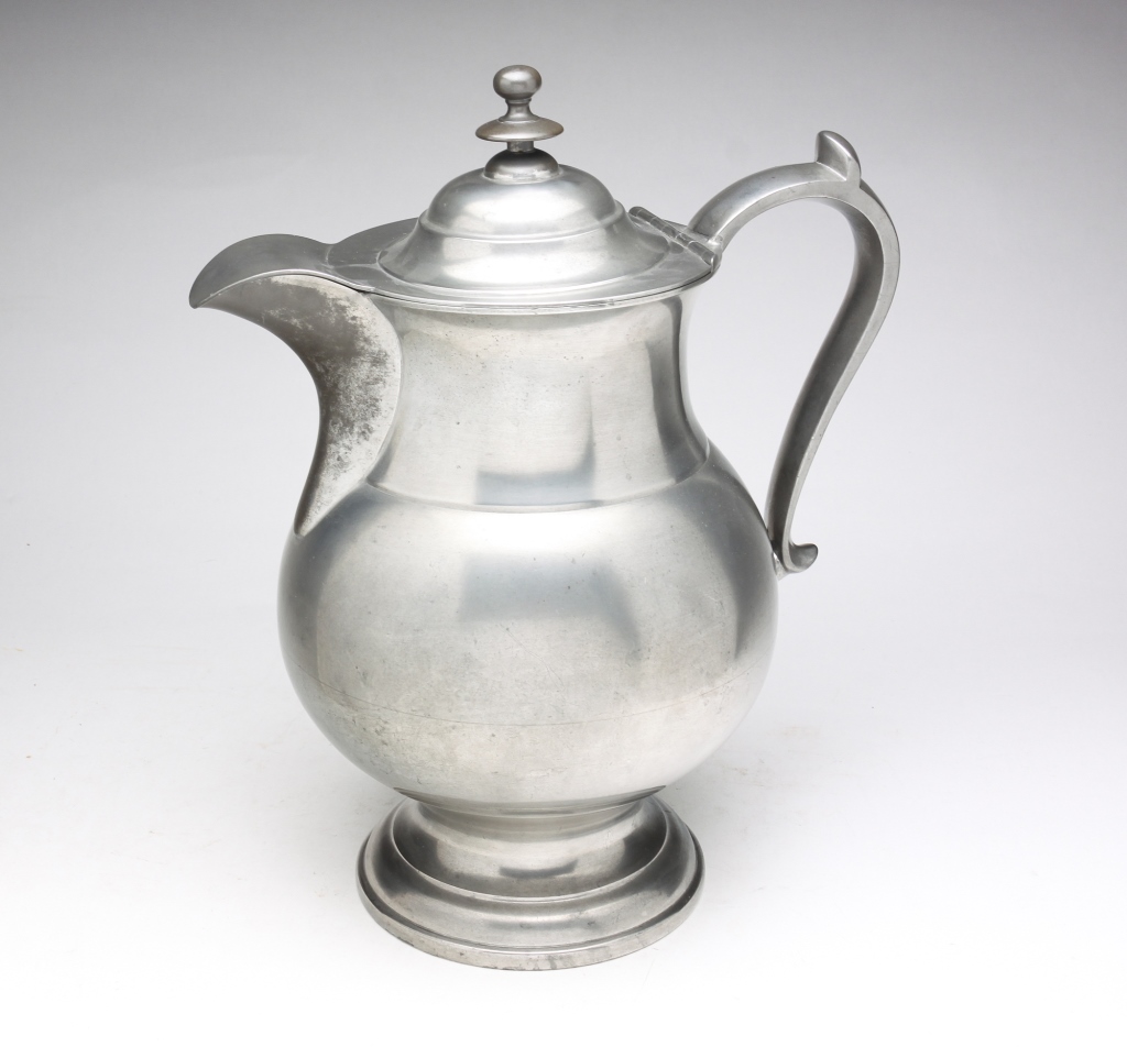 LARGE AMERICAN PEWTER PITCHER.