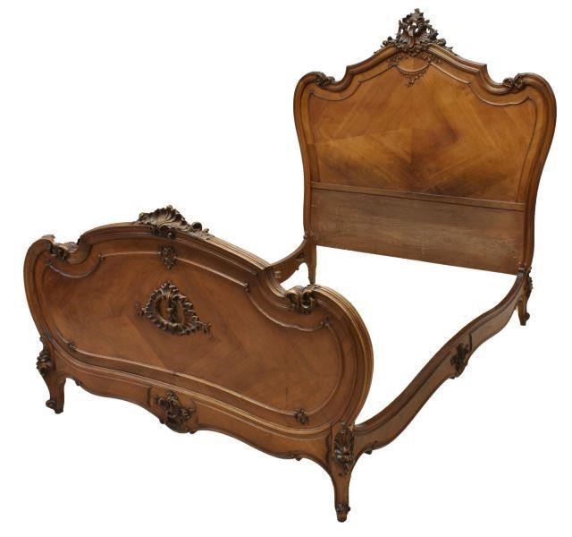 FRENCH LOUIS XV STYLE WALNUT BEDFrench 3bf7ee