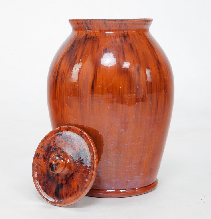 CONTEMPORARY REDWARE JAR BY TURTLE