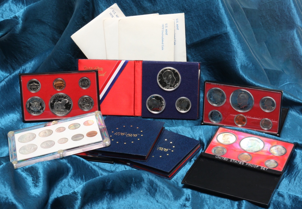 GROUP OF UNITED STATES PROOF SETS