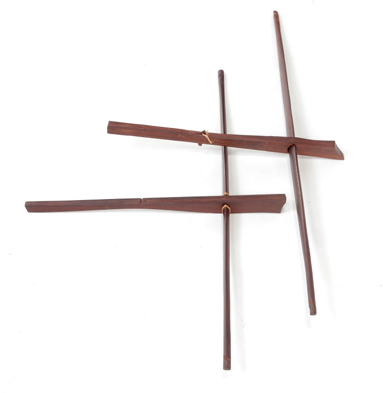 CONTEMPORARY ASIAN CROSS BOWS  3bfa2f