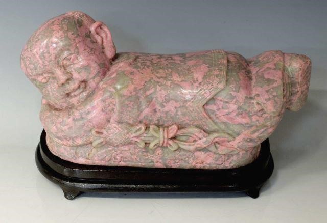 CHINESE CARVED HARDSTONE FIGURE  3bfacd