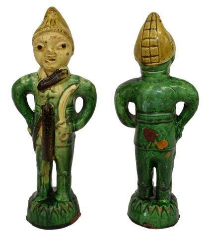  PR CHINESE CERAMIC PEASANT FIGURES pair  3bfada