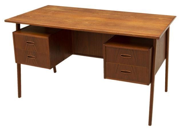 DANISH MID-CENTURY MODERN TEAK