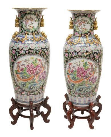  2 CHINESE FAMILLE ROSE PORCELAIN 3bfb49