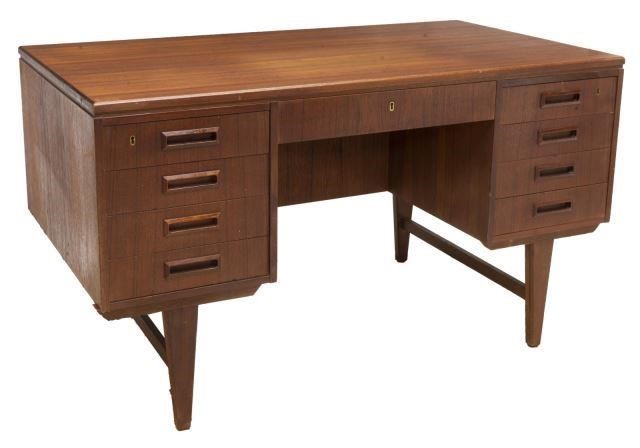 DANISH MID CENTURY MODERN TEAK 3c01a5