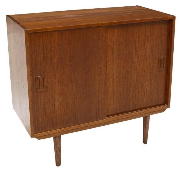 DANISH MID-CENTURY MODERN TEAK