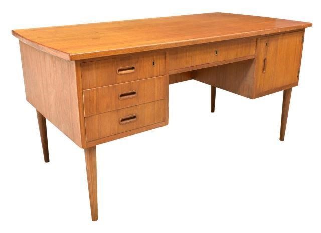 DANISH MID-CENTURY MODERN TEAK