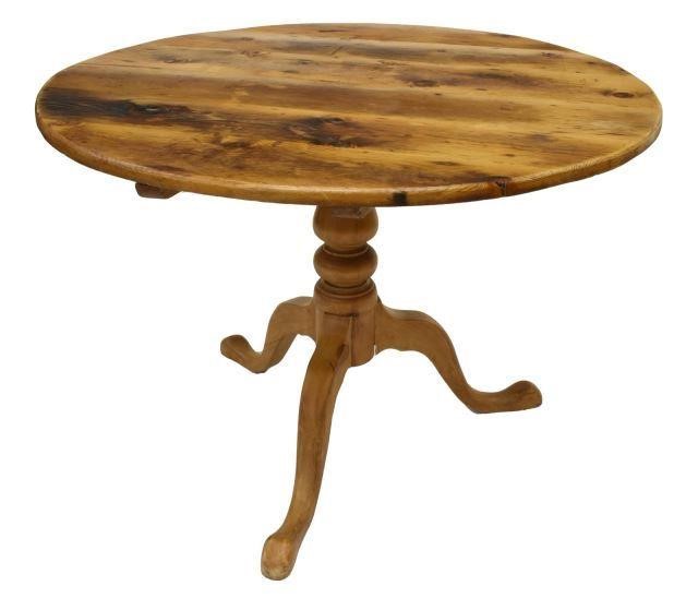 AMERICAN PINE OVAL TOP PEDESTAL 3c02c3