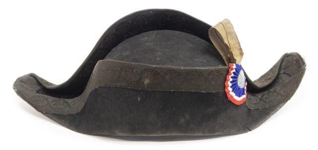 ANTIQUE FRENCH BICORN HAT COCKADE  3c06b1