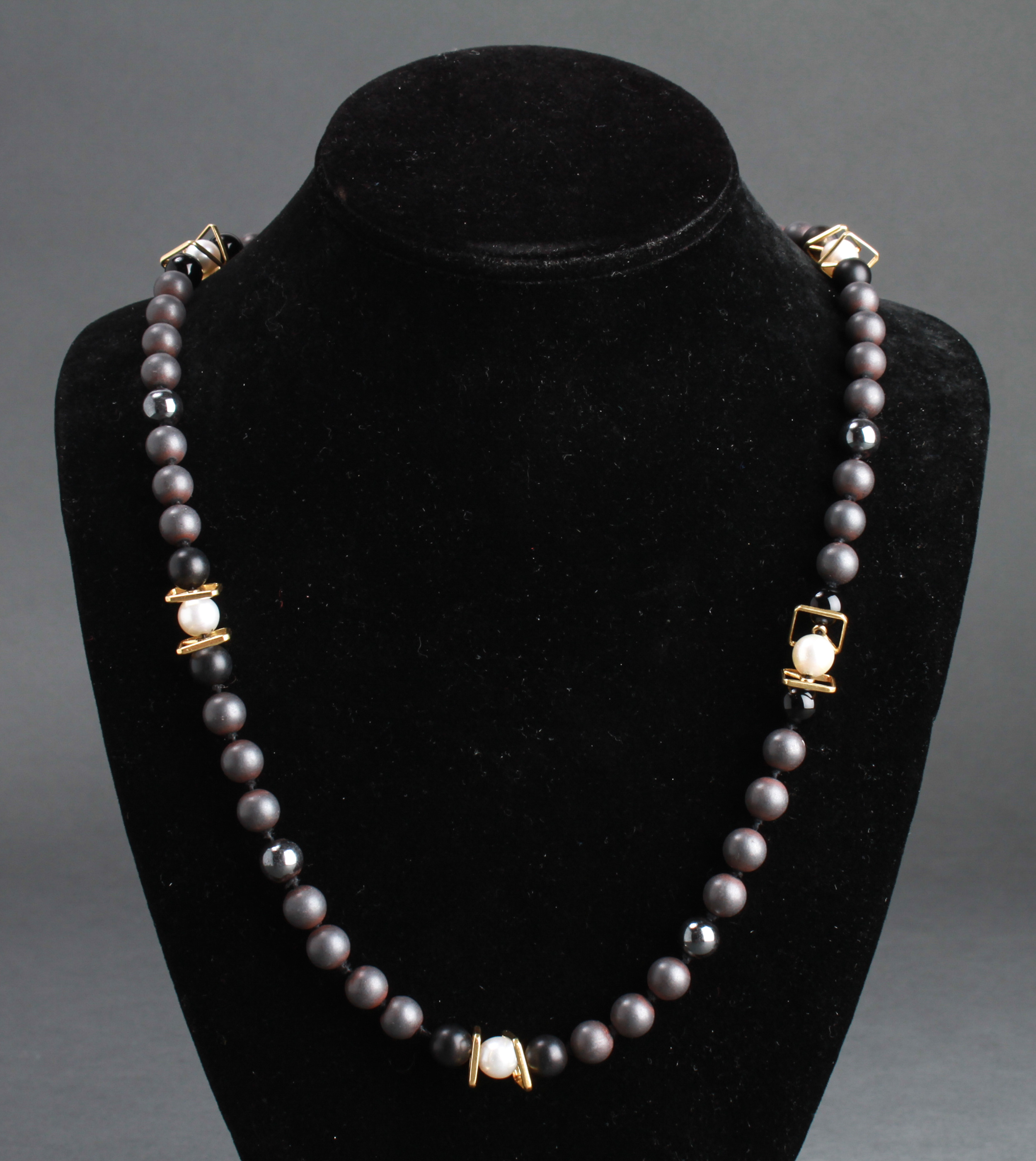 18K GOLD PEARLS HEMATITE & ONYX