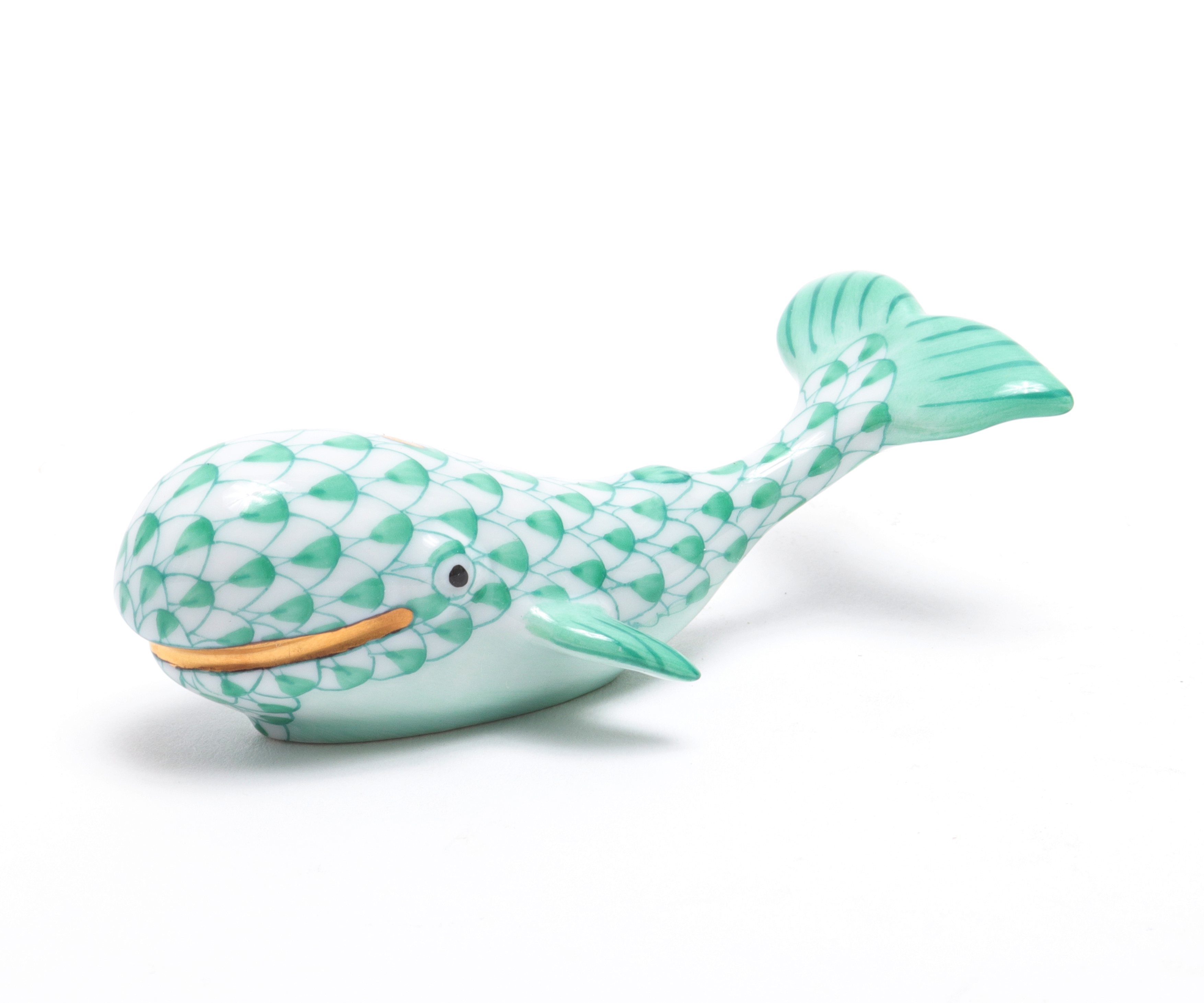 HEREND MINIATURE WHALE FISHNET 3c3154