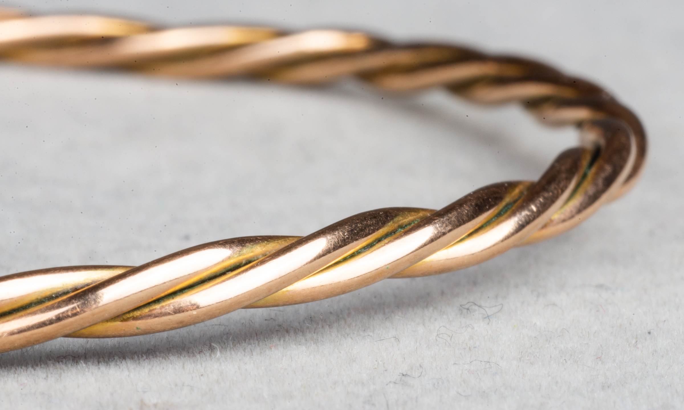 VINTAGE 10K YELLOW GOLD TWISTED