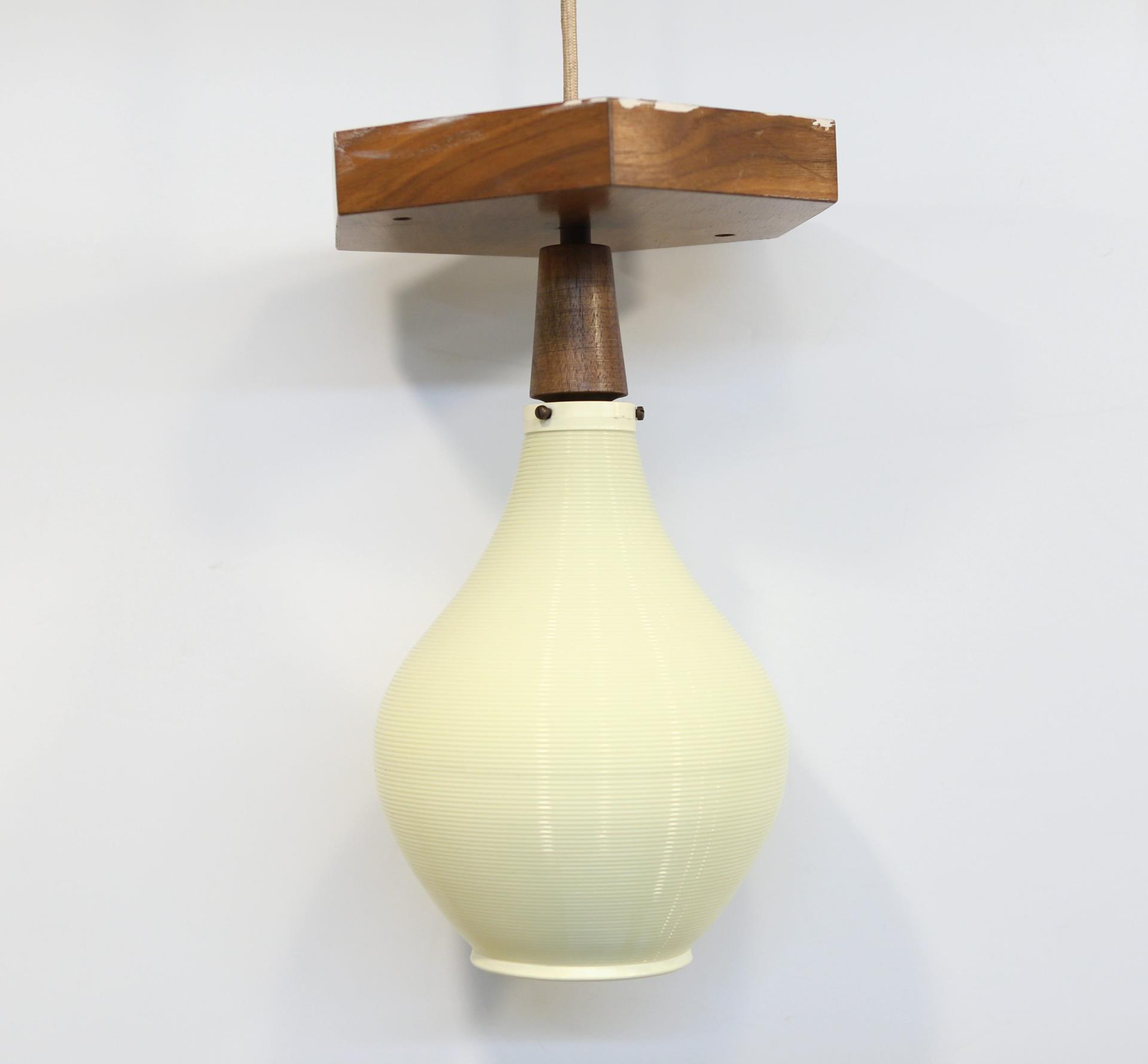 MID-CENTURY PENDANT CHANDELIER,