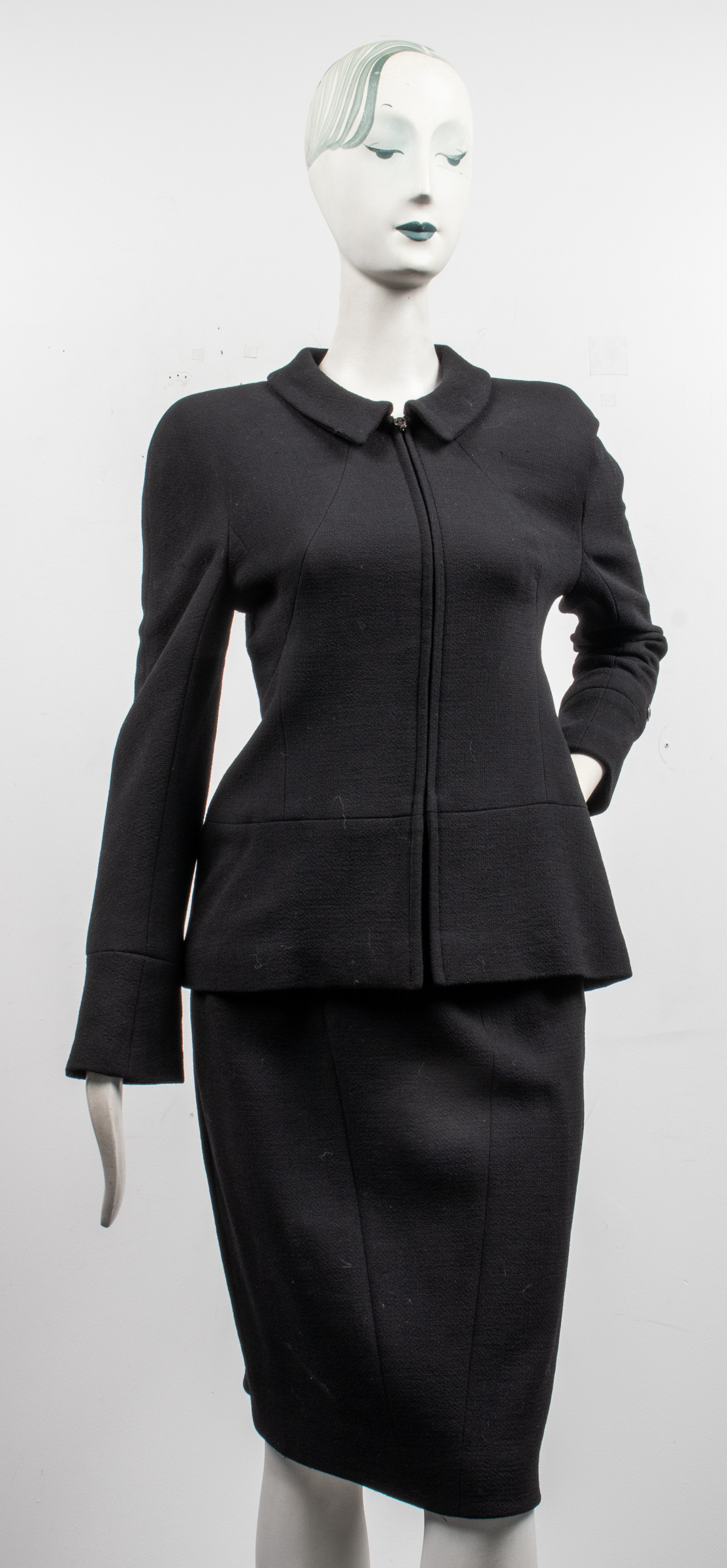 CHANEL BLACK WOOL SKIRT SUIT Chanel 3c3393