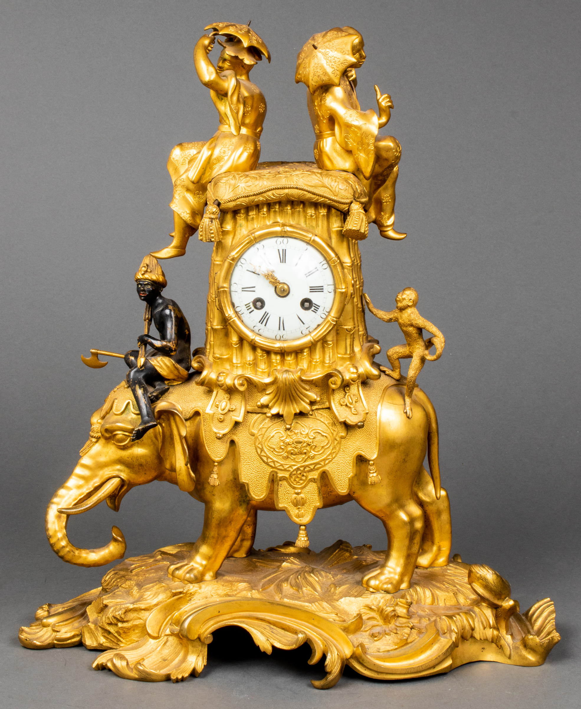 LOUIS XV STYLE CHINOISERIE GILT BRONZE