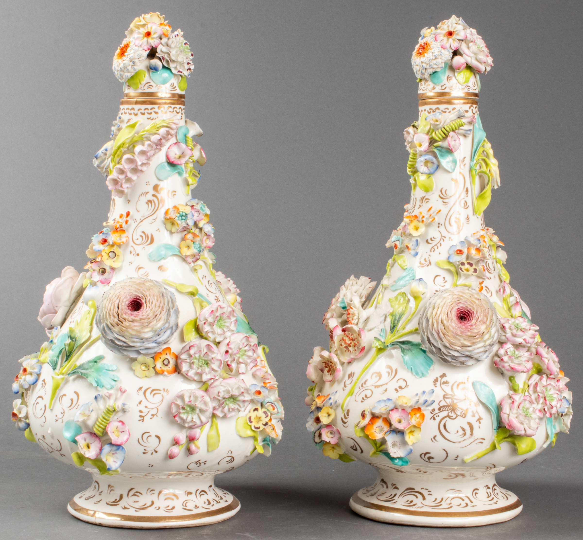 SCHNEEBALLEN STYLE FLORAL PORCELAIN