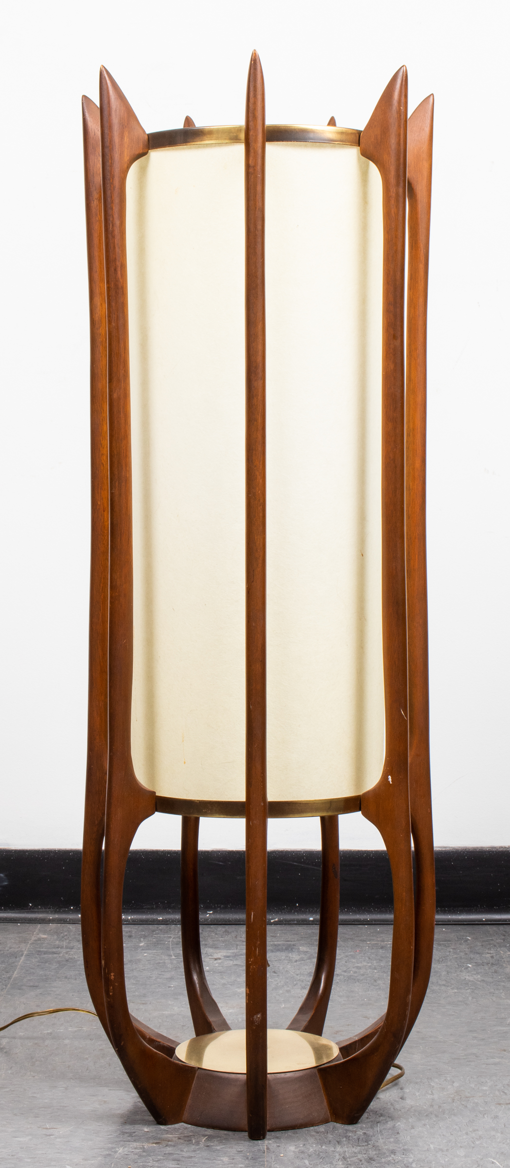 MODELINE MID CENTURY MODERN LAMP 3c3529