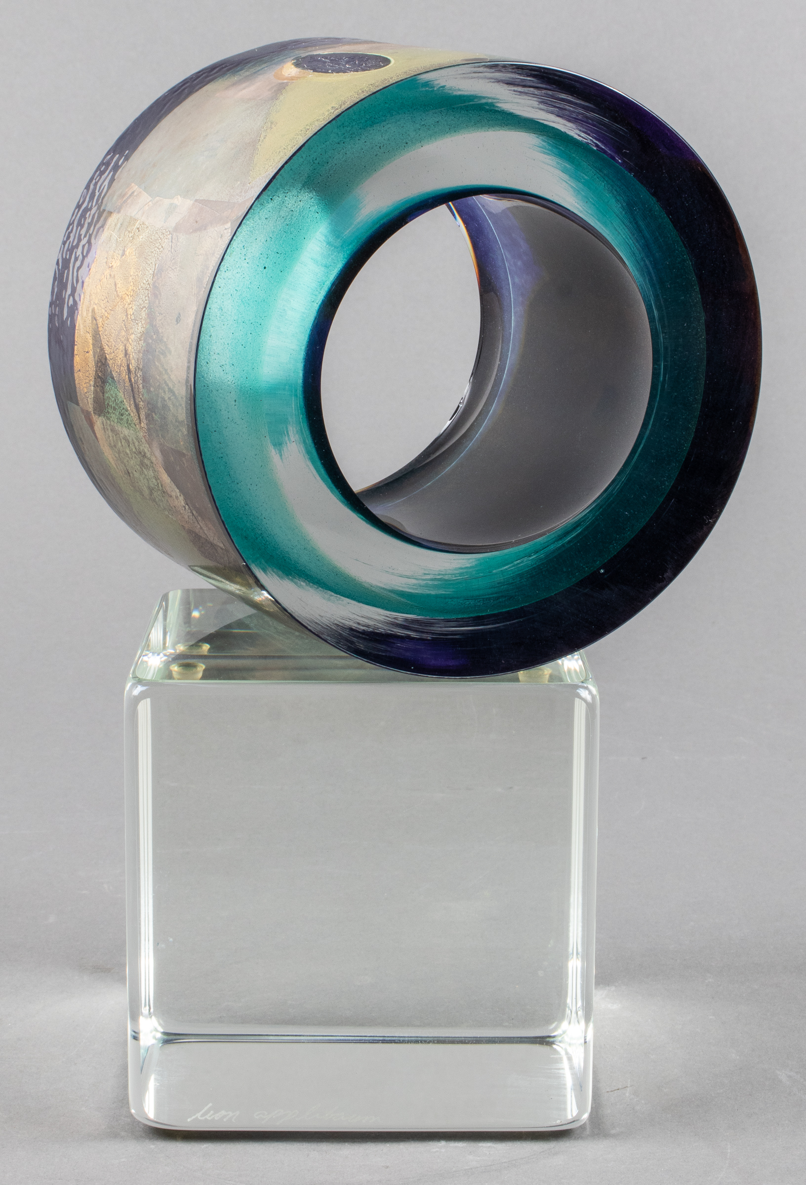 LEON APPLEBAUM MODERN ART GLASS 3c357a