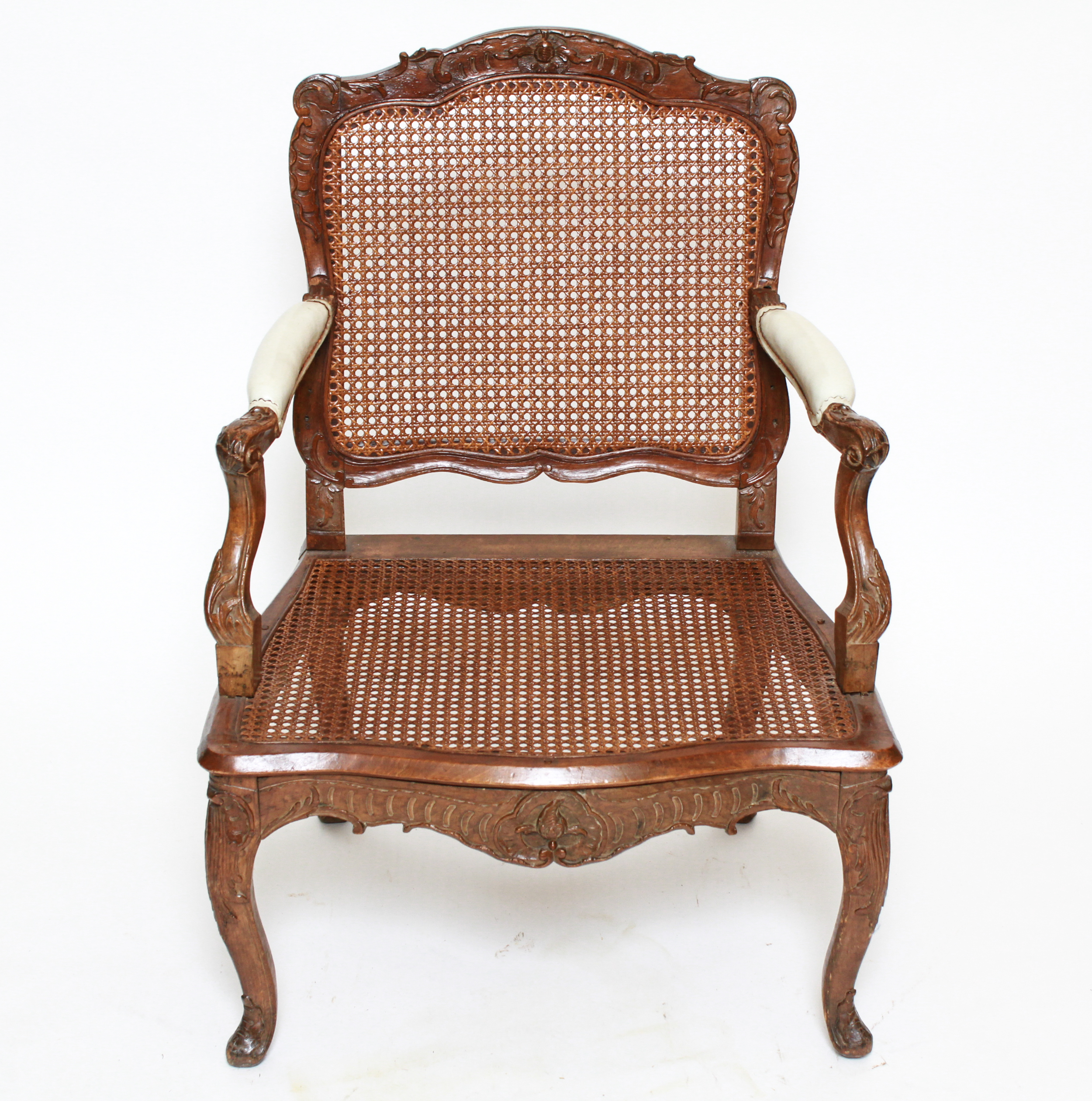 FRENCH PROVINCIAL OPEN ARM CHAIR