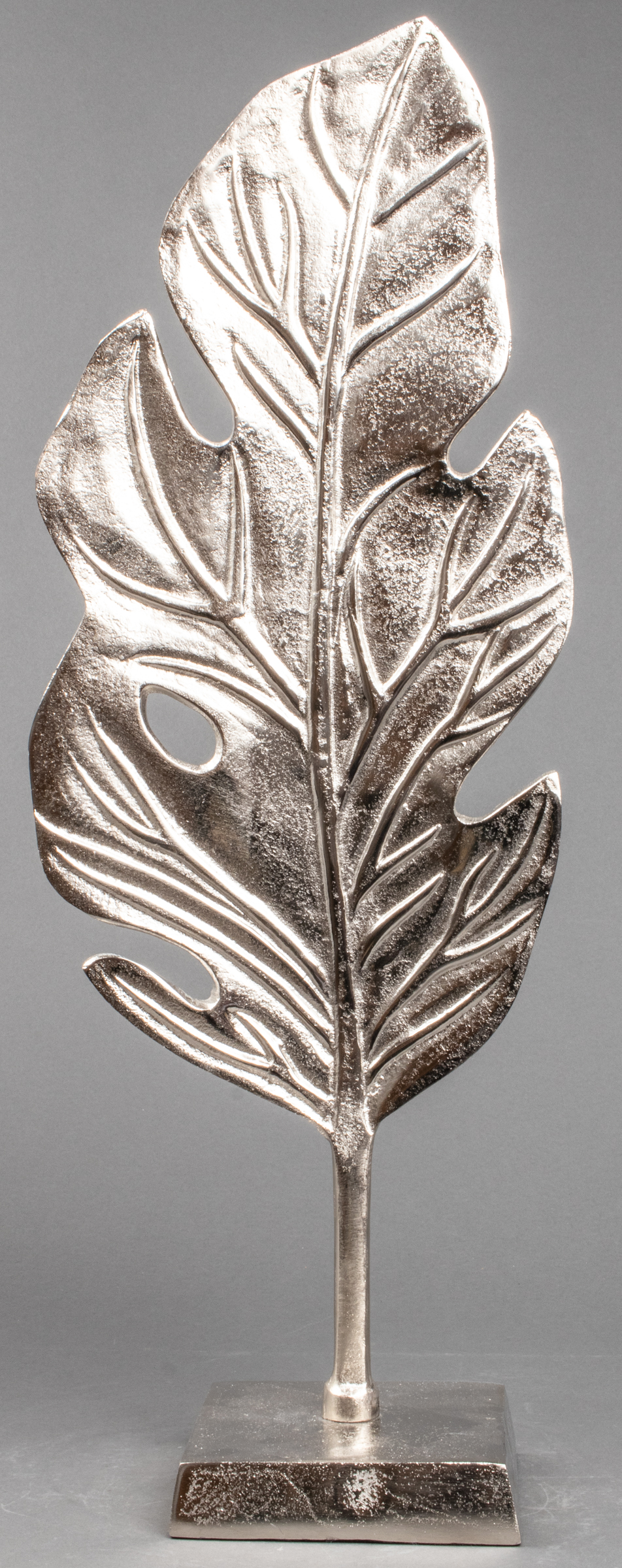 SILVER TONE METAL LEAF SCULPTURE