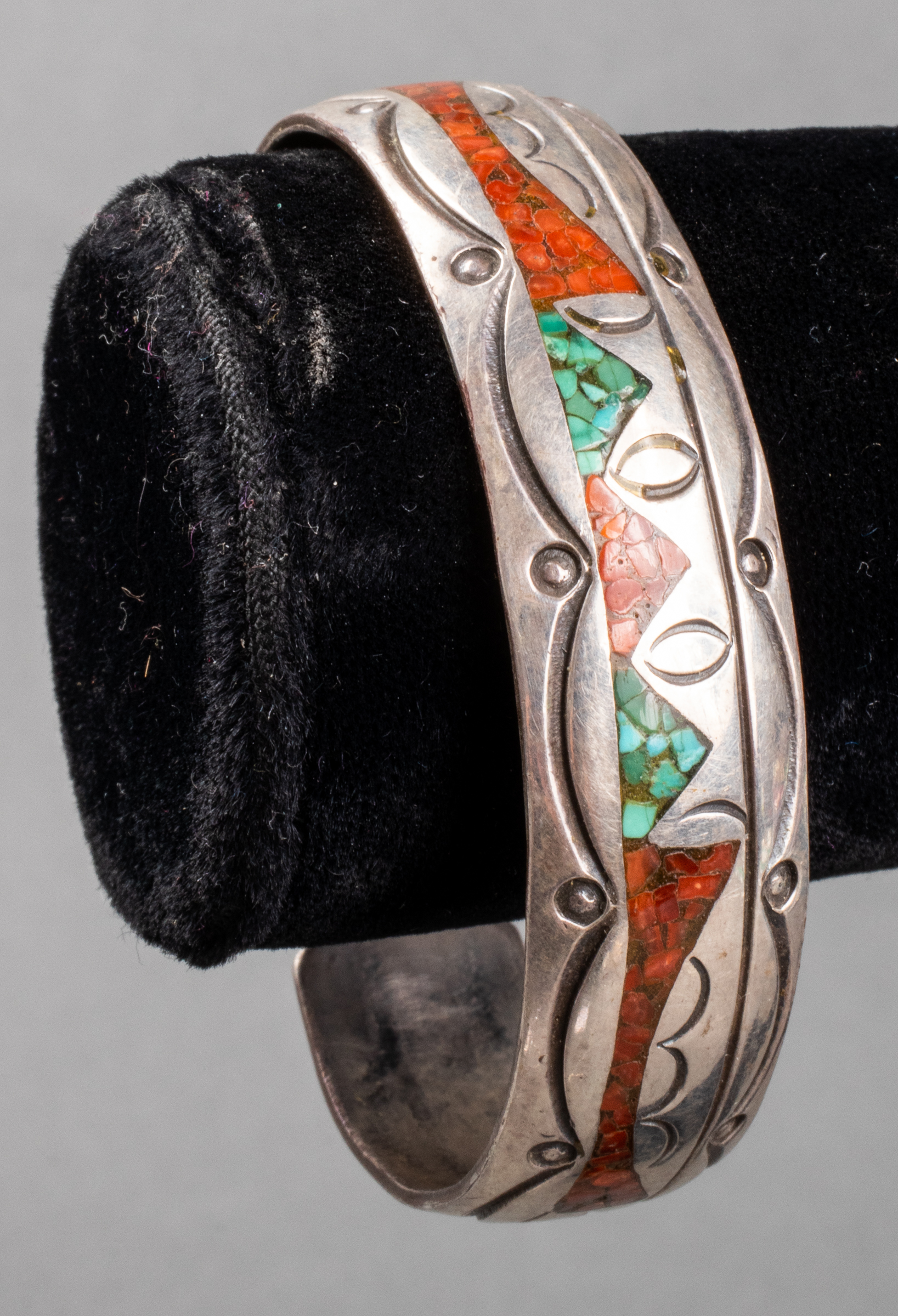 NAVAJO SILVER TURQUOISE CORAL 3c3a0a