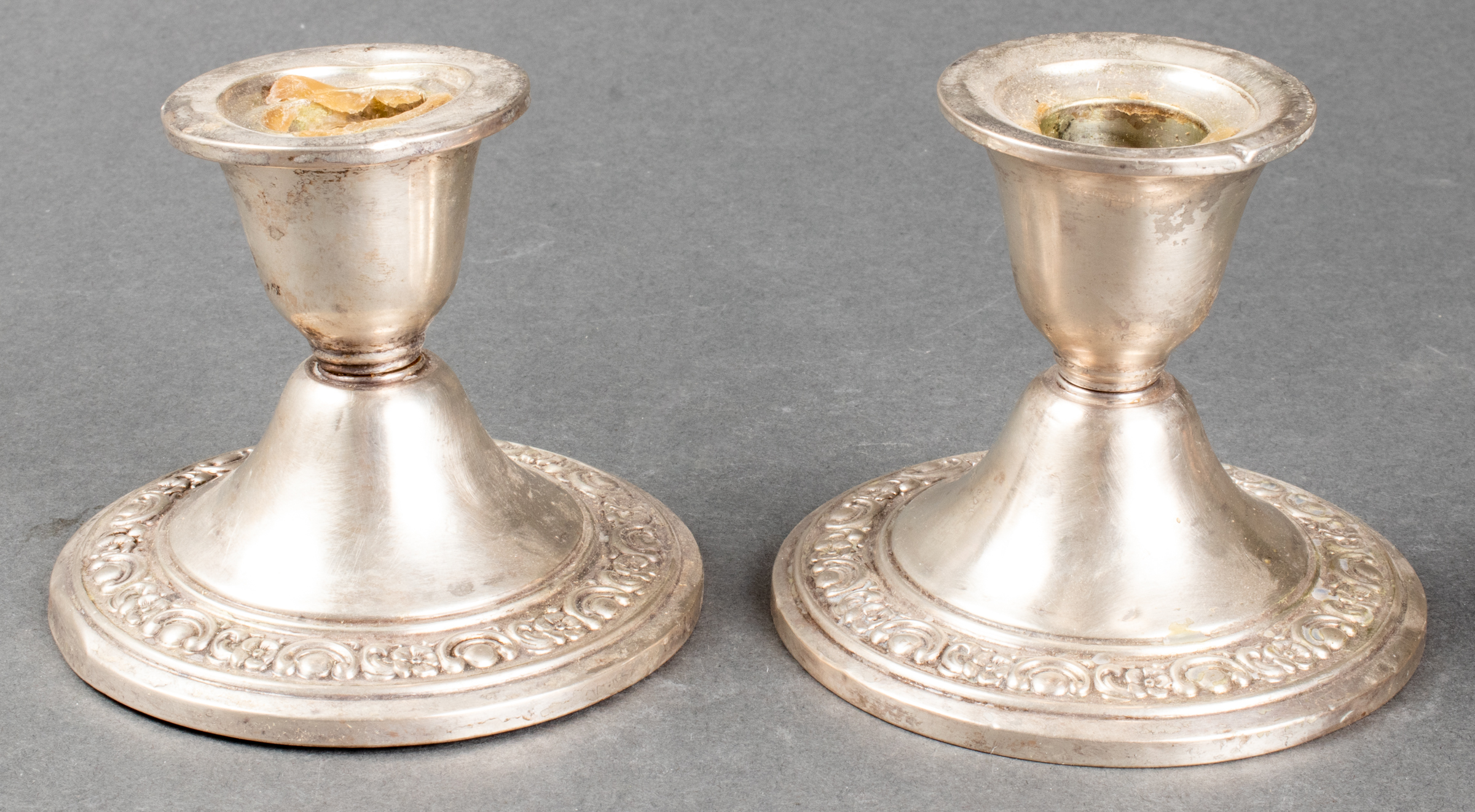 NEWPORT STERLING WEIGHTED CANDLESTICK 3c3a83