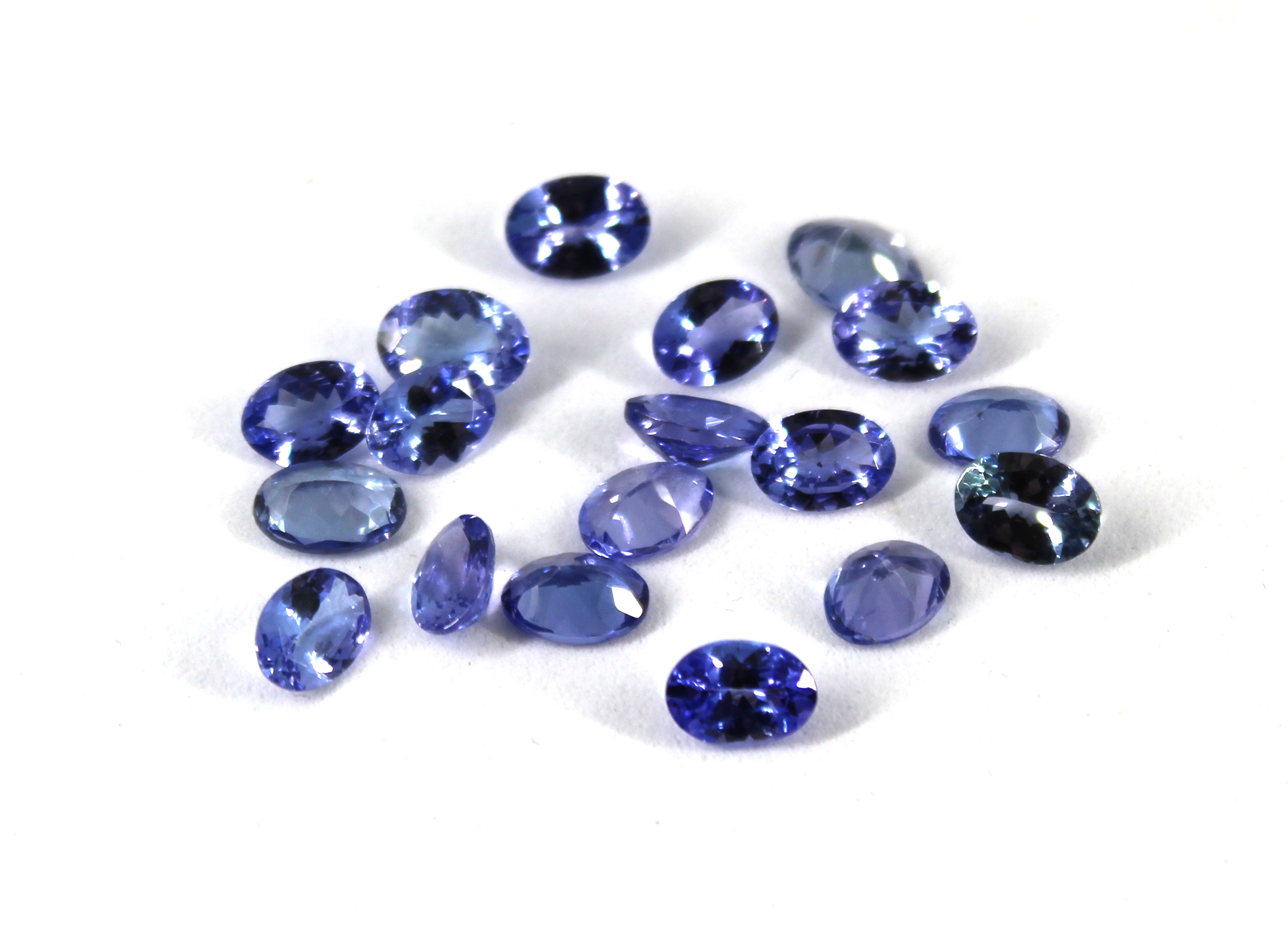 13.4 CTTW LOOSE OVAL-CUT TANZANITE