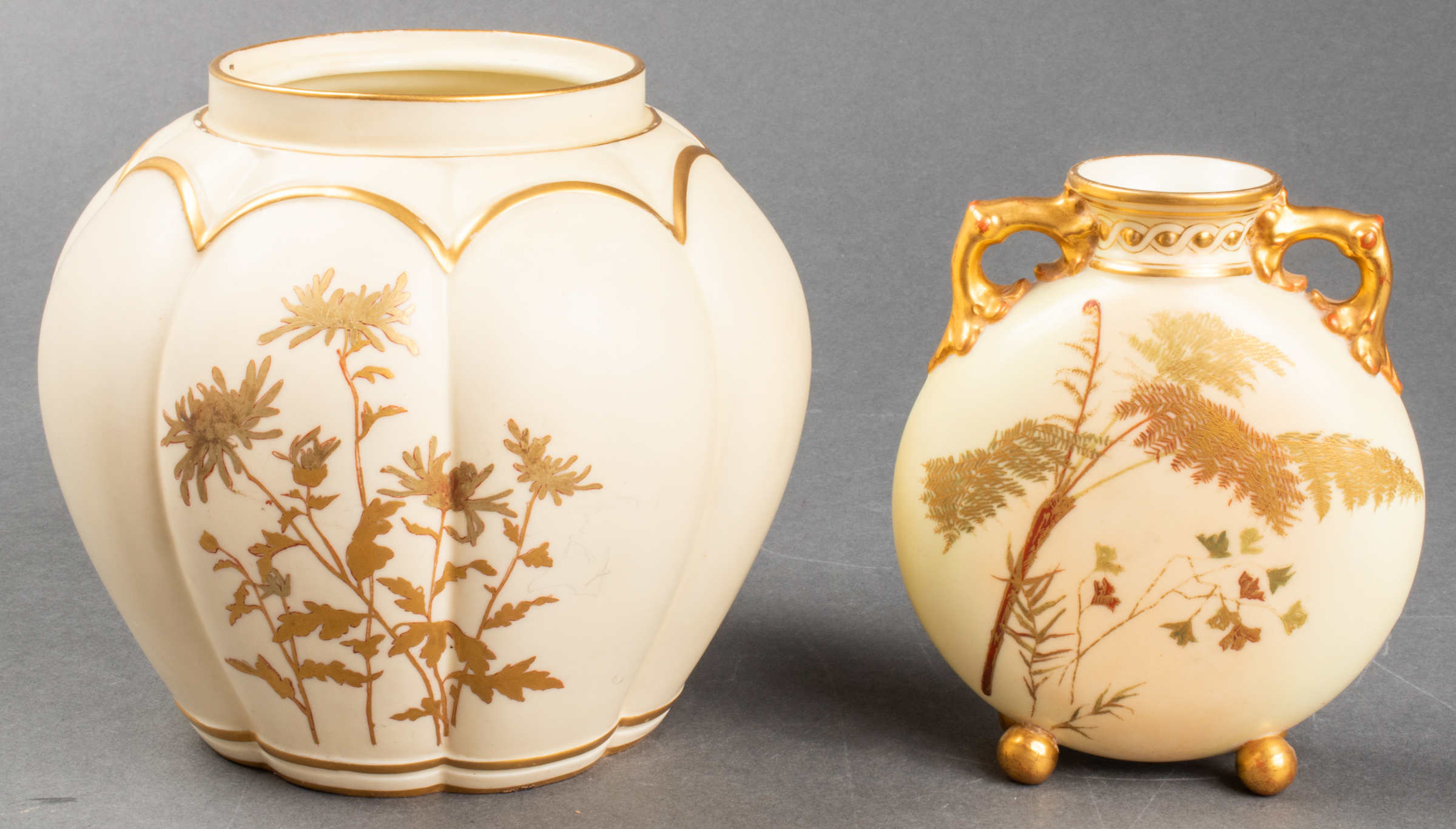 ENGLISH ROYAL WORCESTER PORCELAIN