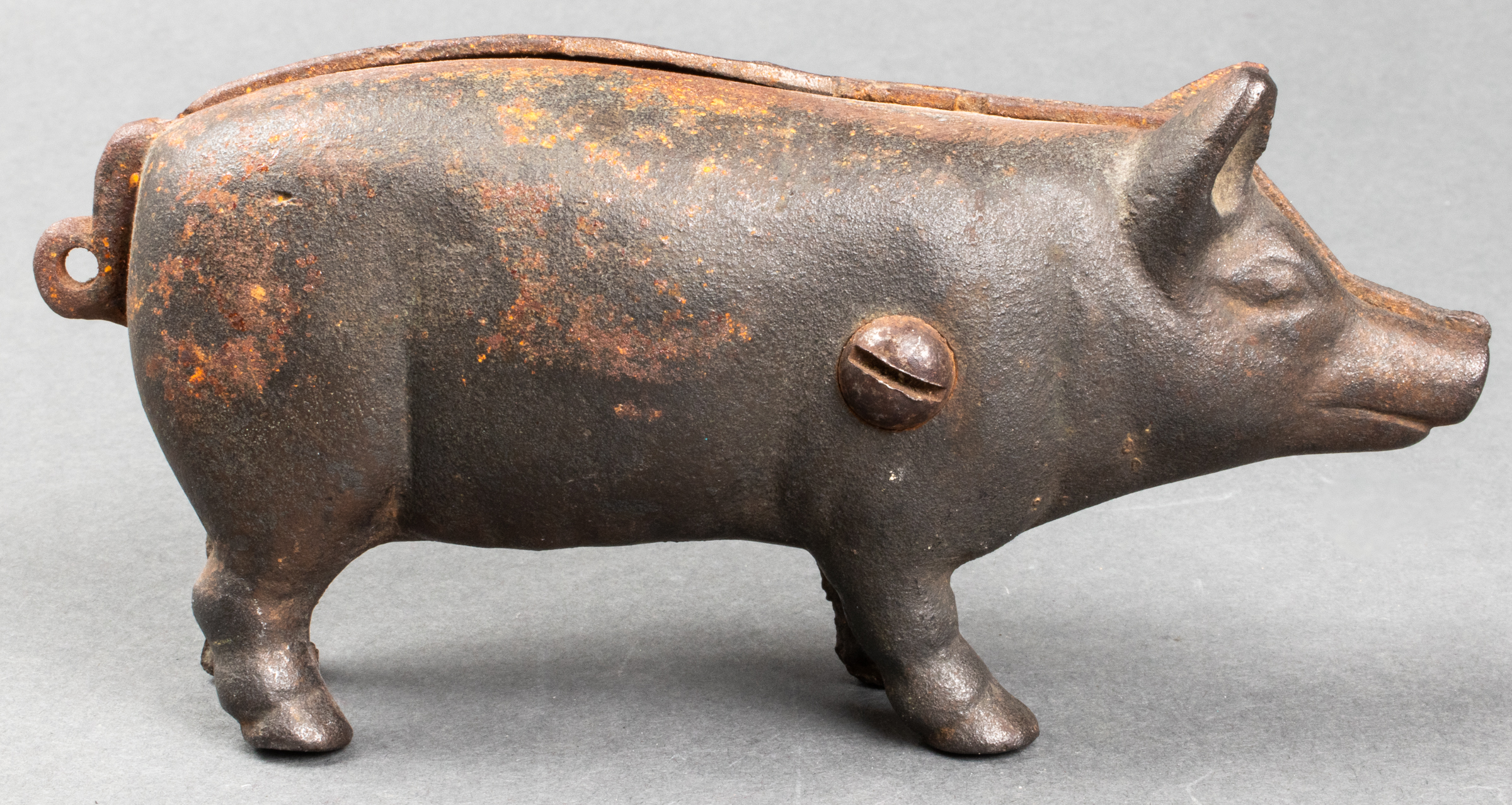 CAST IRON PIG ANTIQUE Cast iron 3c3b87