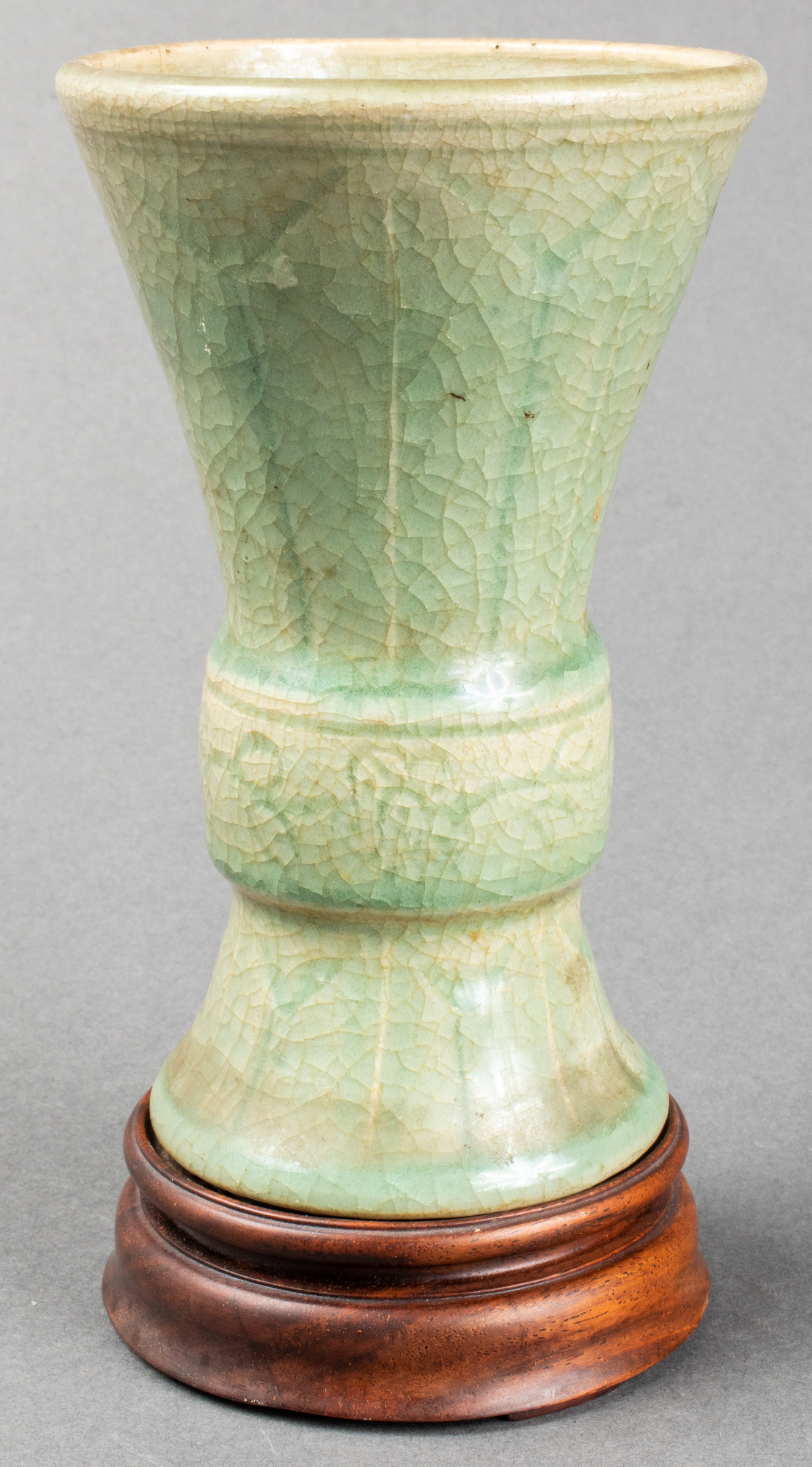 CHINESE MING LONGQUAN CELADON GLAZE