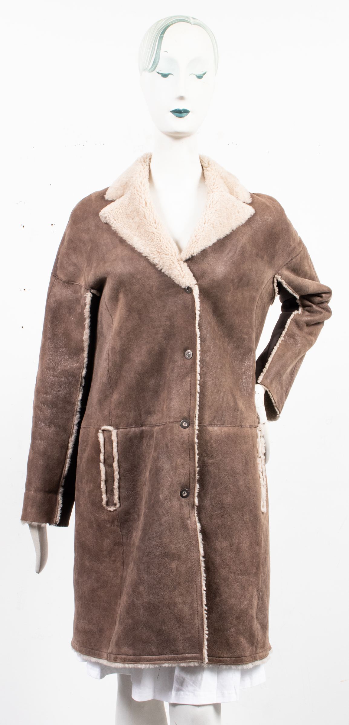 BERGDORF GOODMAN LAMB SHEARLING 3c3da0