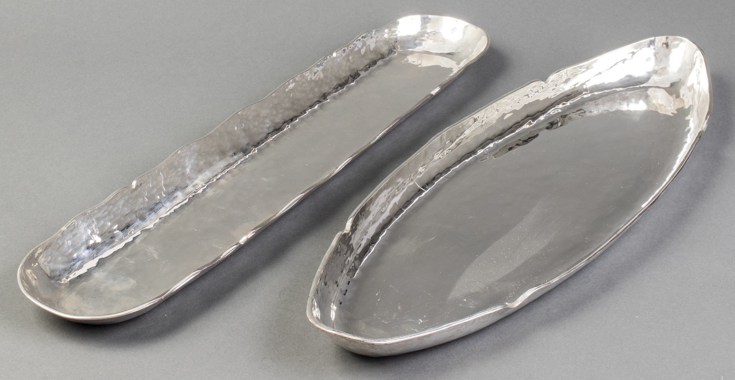 SILVERPLATE SERVING TRAYS W/HAMMERED