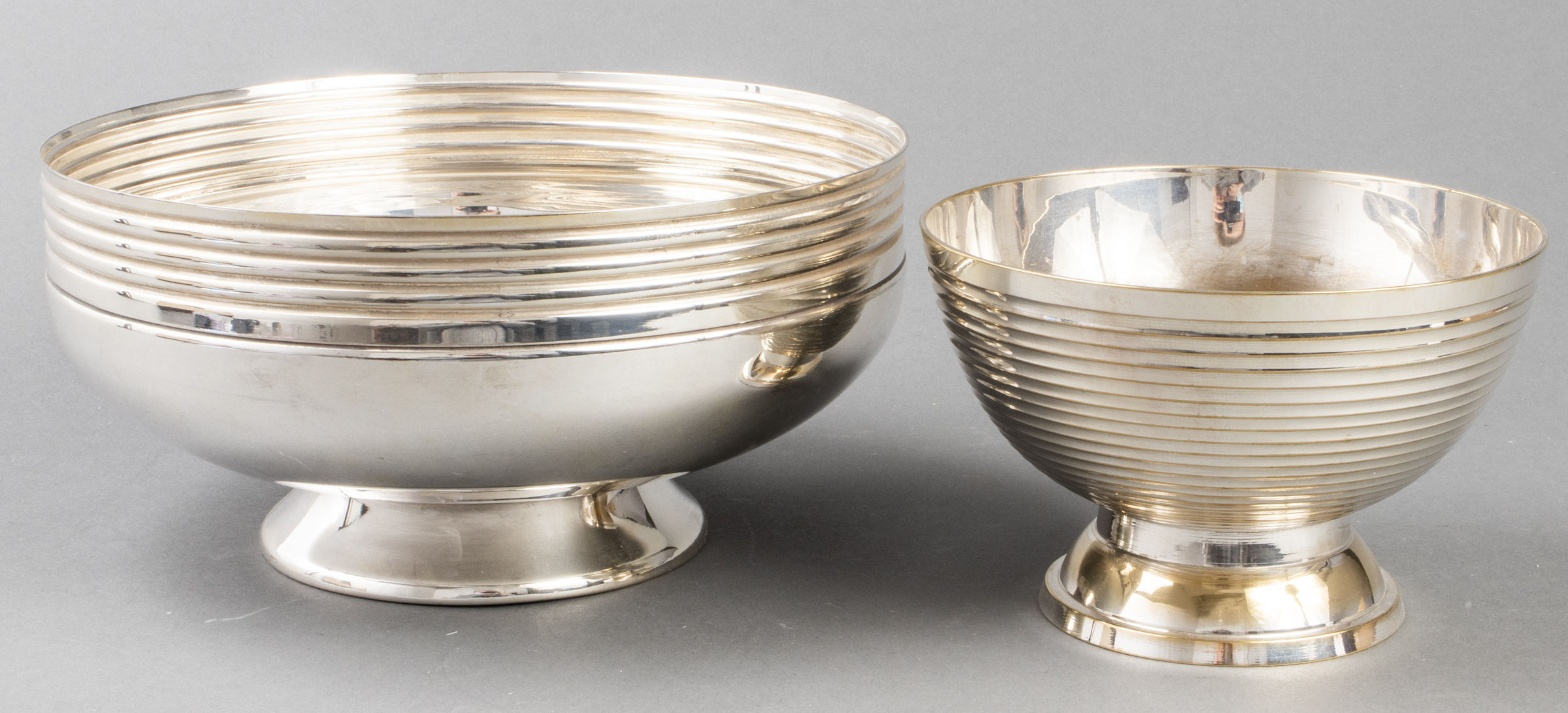 MODERN SILVERPLATE FOOTED BOWLS,
