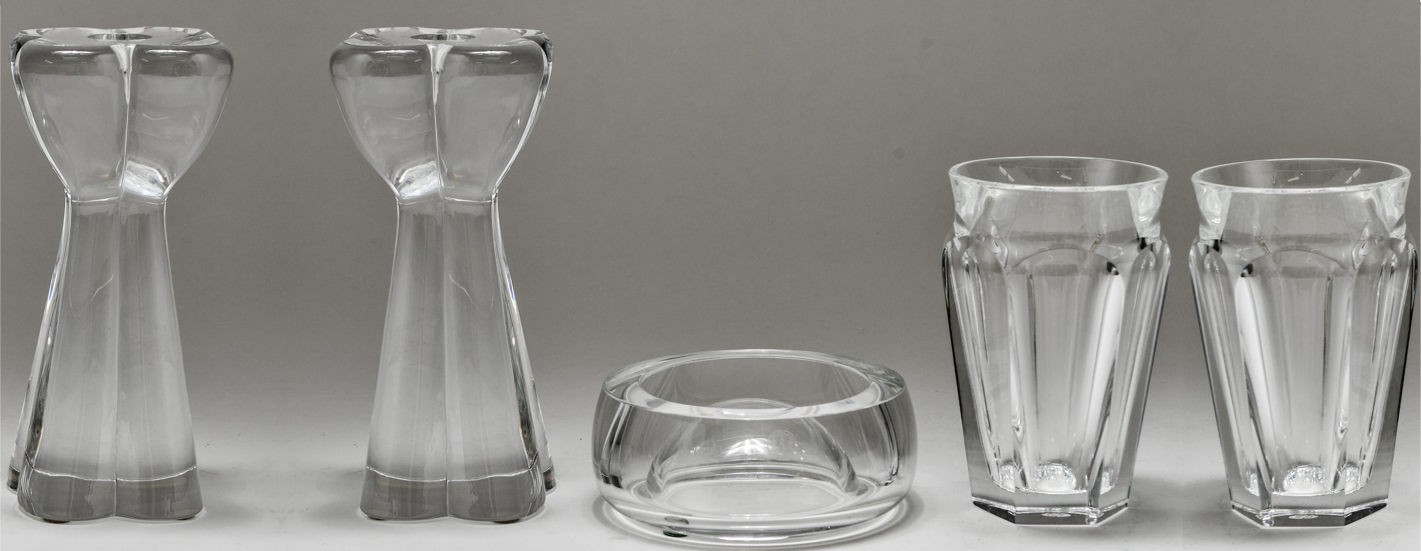 BACCARAT COLORLESS CRYSTAL VESSELS  3c3f2d