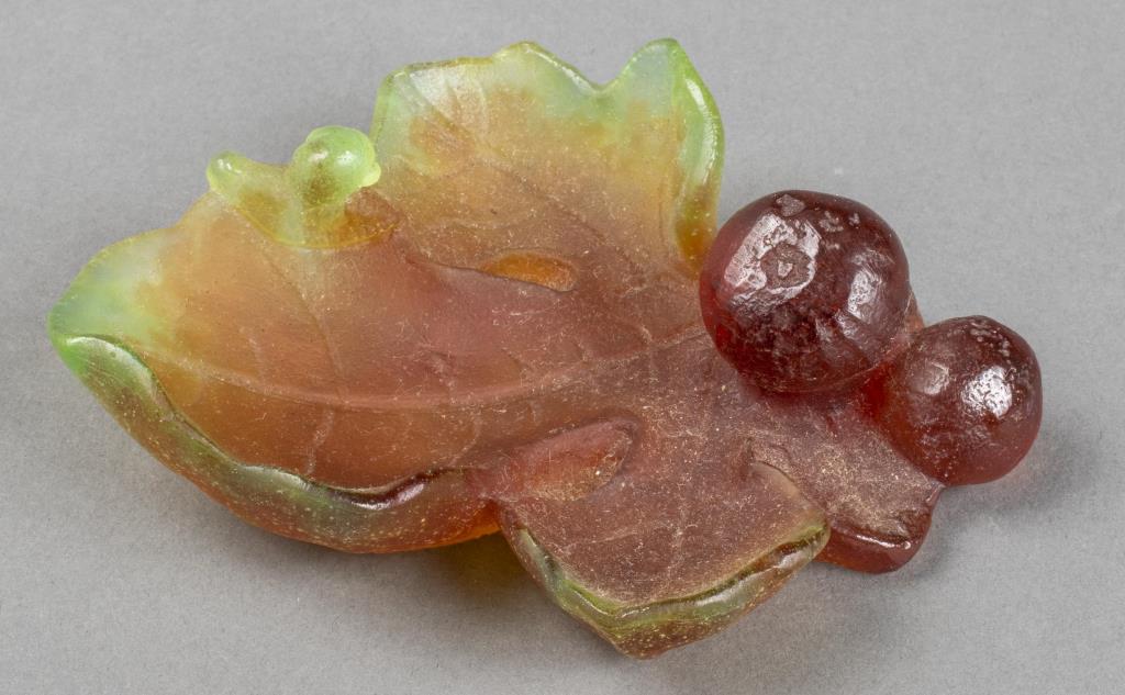 DAUM PATE DE VERRE ART GLASS LEAF