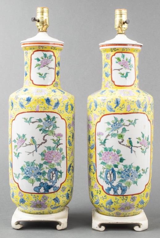 CHINESE FAMILLE JAUNE ROULEAU VASE 3c41a8