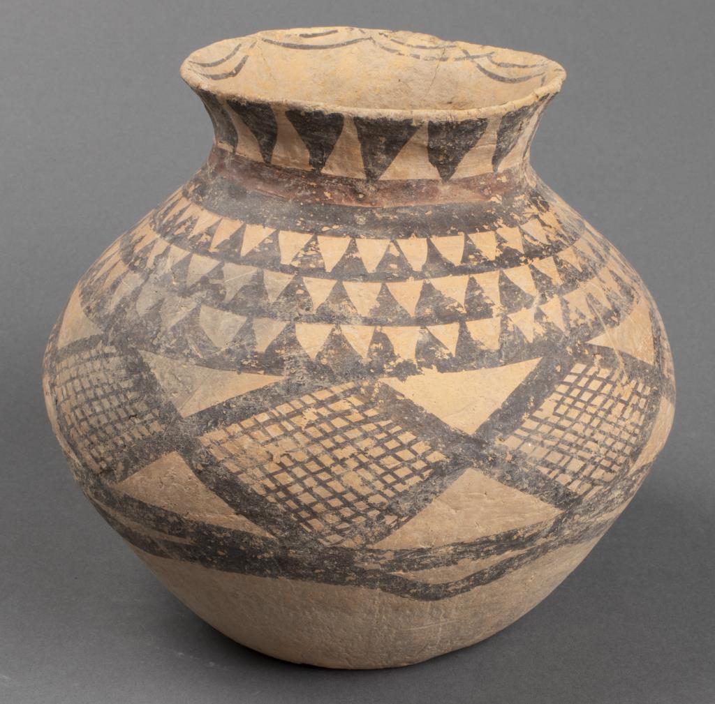 CHINESE NEOLITHIC PERIOD POTTERY