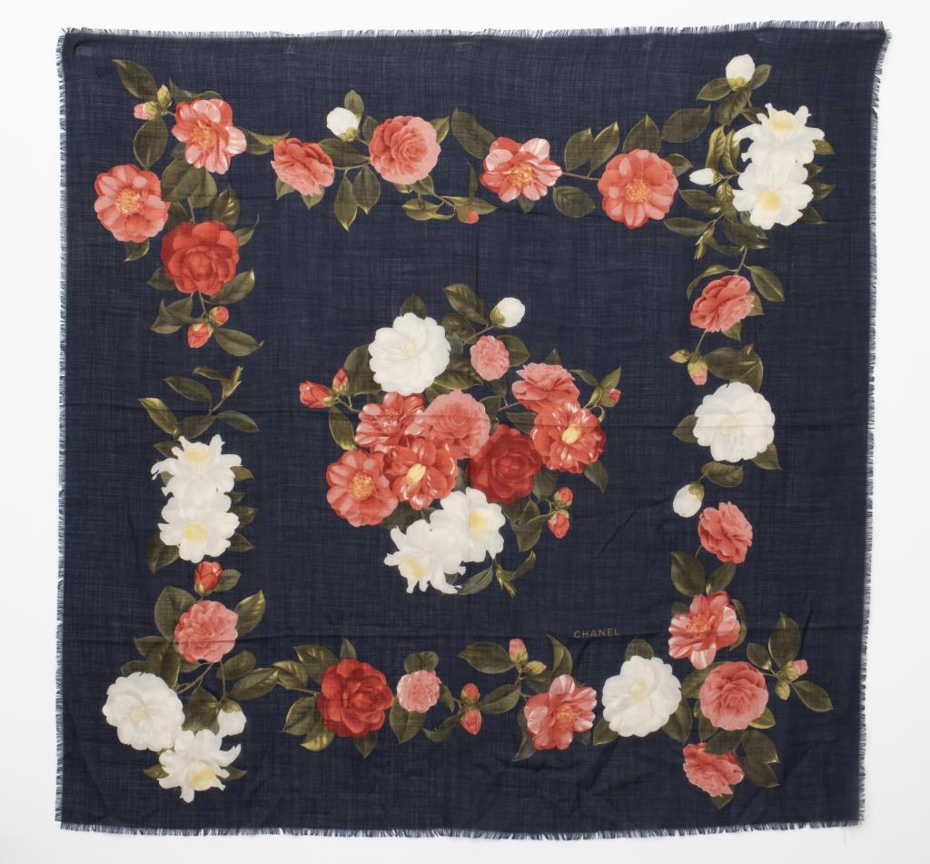 CHANEL SILK & WOOL BLEND FLORAL