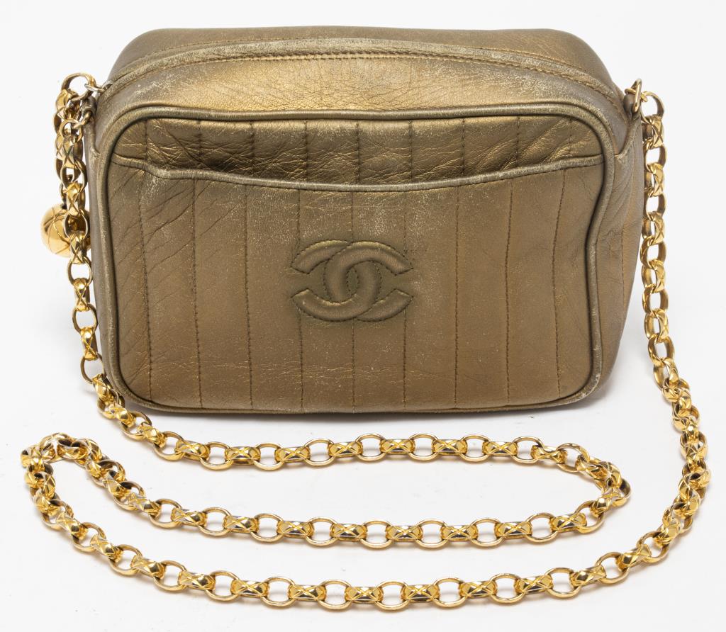 CHANEL GOLD TONE METALLIC LEATHER 3c4340