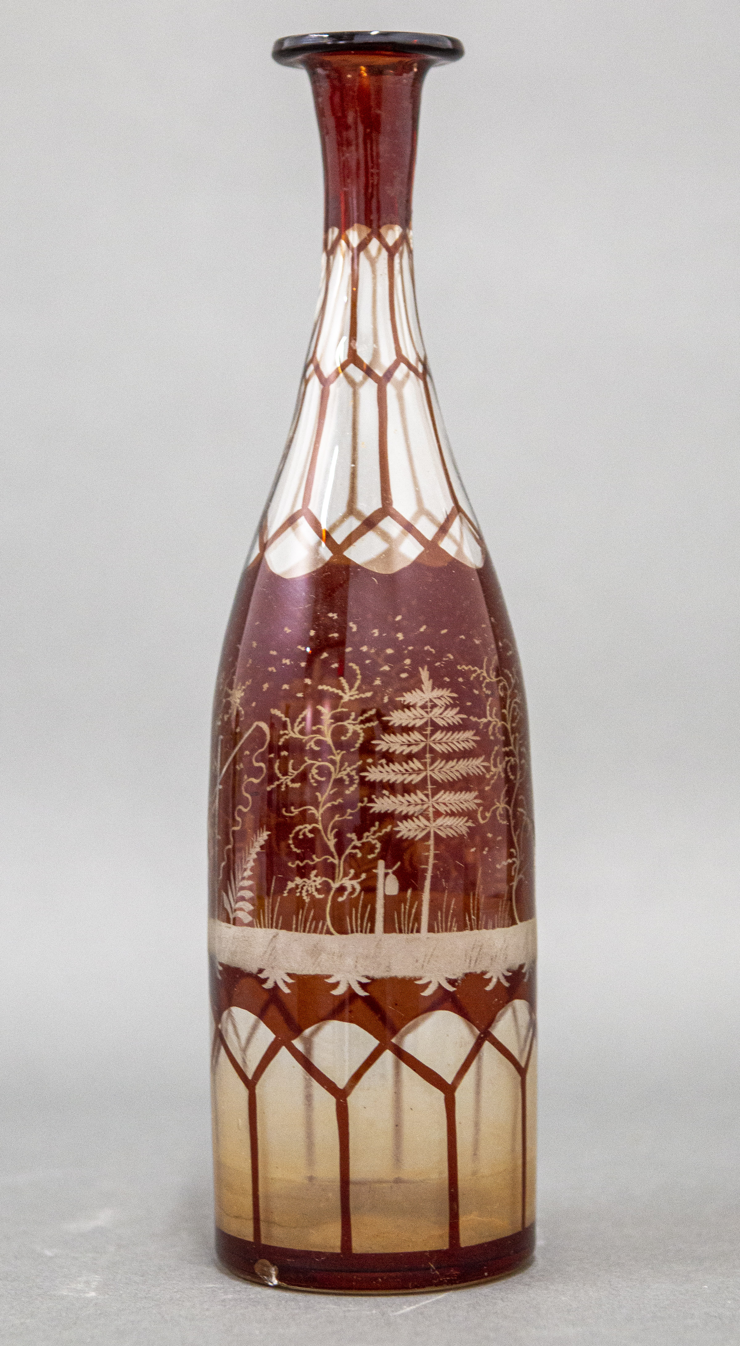 BOHEMIAN RED AND ETCHED GLASS VASE 3c4464